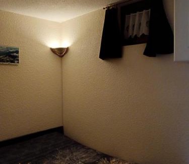 Notre-Dame-de-Bellecombe Apartment | Appartement confortable avec vue sur la montagne