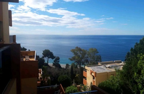 Roquebrune-Cap-Martin Apartment | Appartement vue mer en Résidence