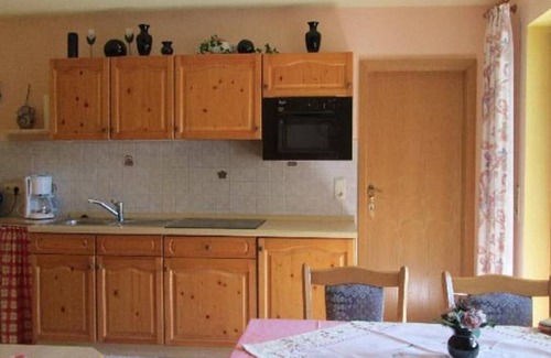 Bayerisch Eisenstein Apartment | Appartement für 2 bis 3 Personen in ruhiger Lage mit separatem Schlafzimmer