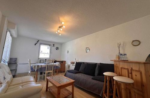 Boyardville Apartment | Appartement 2P avec balcon à 700m de la plage - FR-1-246A-369
