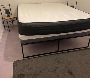 Saint-Georges-du-Rosay Apartment | appartement a la campagne a 30mn des 24h du mans