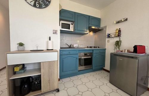 Saint-Trojan-les-Bains Apartment | Appartement rénové face mer et forêt, 4 couchages, Saint-Trojan-les-Bains - FR-1-246A-315