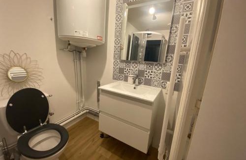 Varennes-Saint-Sauveur Apartment | Appartement chaleureux au cœur de la Bresse