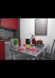 La Madrague Apartment | appartement à 5 min à pieds de la plage