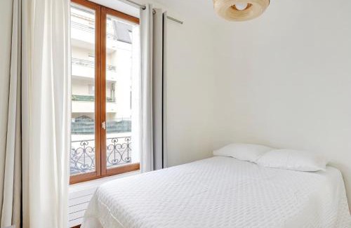 Asnieres-sur-Seine Apartment | appartement 2 chambres dans une belle maison à proximité de paris