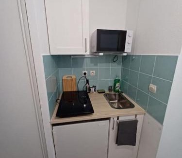 3rd Arrondissement Apartment | Appartement 2 personnes Lyon Sans Souci