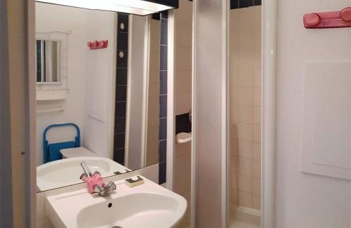 Plage d'Argeles Apartment | Appartement 2 Pièces Cabine 6 Pers. près Plage - Parking, Climatisation - FR-1-388-73