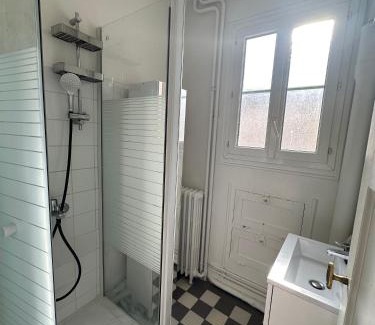 Saint-Mande Apartment | Appartement 2 pièces lumineux