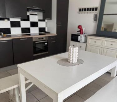 Vierzon Apartment | Appartement 3 chambres 5 lits