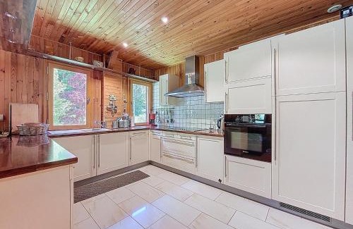 Montriond Ski Chalet | APPARTEMENT-3-CHAMBRES-8-COUCHAGES-WIFI-MONTRIOND-CHEBOURINS