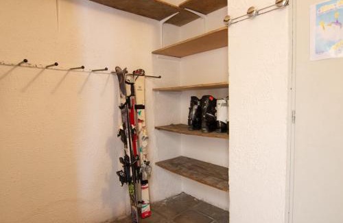 Valloire Apartment | Appartement 3 pièces pour 6/8 personnes, centre Valloire, proche téléphérique et commerces - FR-1-263-82