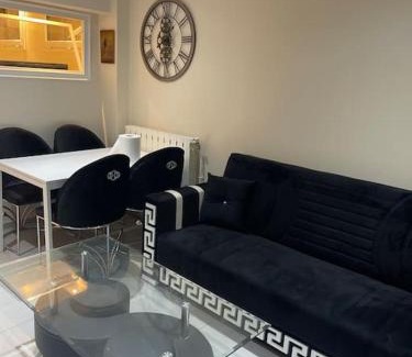 Epinay-sur-Seine Apartment | Appartement 3 pièces
