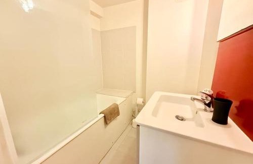 Besancon Old Town Apartment | Appartement 3 prsn Au pied de la Citadelle
