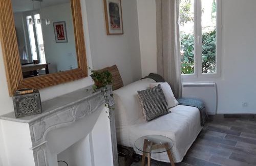 Le Mourillon Apartment | Appartement 35m2 au Mourillon, à 200m de la mer