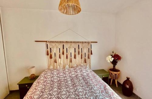 Les Puces de Saint-Ouen Apartment | Appartement 4 pers à 5 min de Paris