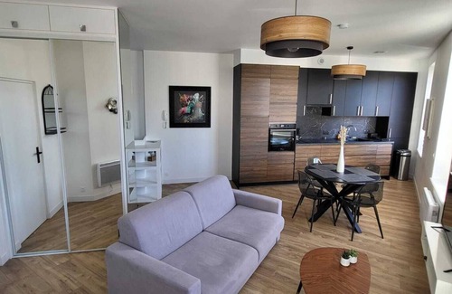 Dinard Apartment | Appartement 4 pers rénové Dinard Les 3 plages