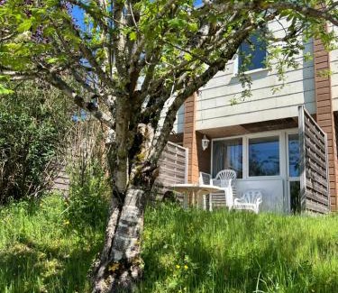 La Salvetat-sur-Agout Apartment | Appartement 6 pers vue jardin