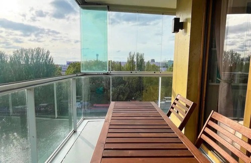 Villeneuve-la-Garenne Apartment | Appartement au Cœur du Village Olympique vue sur la Seine Avec Parking