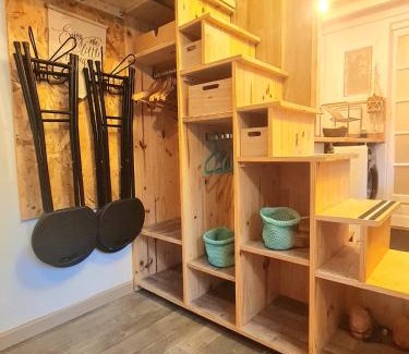 Abbesses Apartment | Appartement, atelier d'artiste
