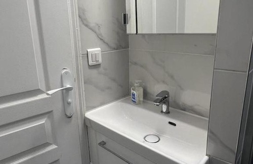 Saint-Merri Apartment | APPARTEMENT AU CŒUR DE MARAIS DANS CENTRE de PARIS