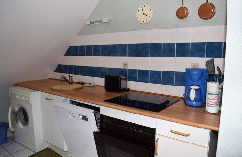 Perros-Guirec Apartment | Appartement au dernier étage plage de Trestraou à PERROS-GUIREC - ref 858
