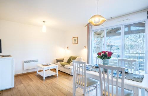 Parentis-en-Born Apartment | Appartement aux Cottages du Lac H70