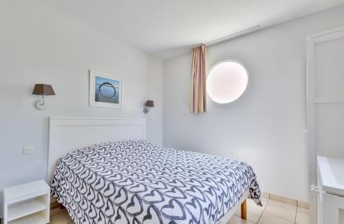 Chateau-d'Olonne Apartment | Appartement avec jardin partagé pour 4