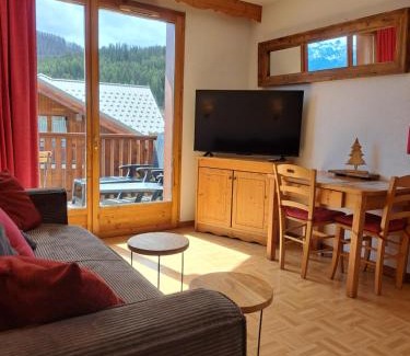 Puy-Saint-Vincent Apartment | - Appartement avec balcon - 2 personnes