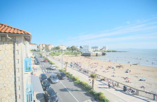 Pontaillac Apartment | Appartement avec balcons vue mer à Pontaillac