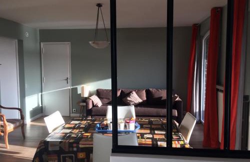 Mons - Plaine basse Apartment | Appartement avec terrasse pour 4 personnes