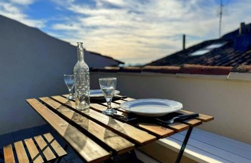 Aups Apartment | Appartement avec terrasse tropezienne, Aups