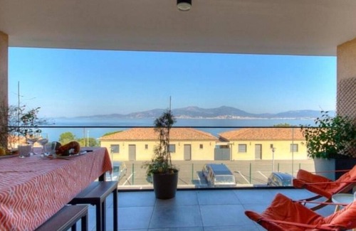 Appietto Apartment | Appartement bord de mer
