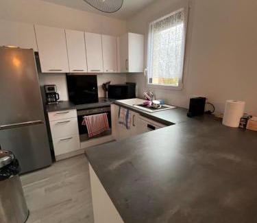 Grandcamp-Maisy Apartment | Appartement Brise Marine