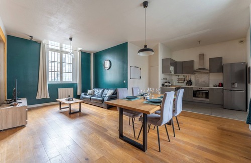 Chartrons Apartment | Appartement Burguet - Welkeys