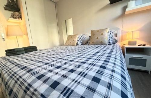 Champigny-sur-Marne Apartment | Appartement confort avec balcon - Champigny