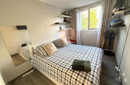 Champigny-sur-Marne Apartment | Appartement confort avec balcon - Champigny