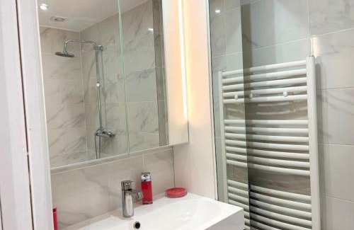 Le Tremblay Apartment | Appartement chaleureux avec balcon - Champigny