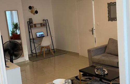 Garges-les-Gonesse Apartment | Appartement calme, lumineux et centralisé