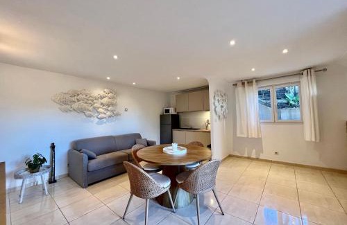 Ensues-la-Redonne Apartment | Appartement "Calanques" - Domaine Ciel et Mer