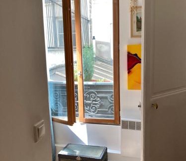Quartier de la Chapelle Apartment | Appartement Calme 2 pieces