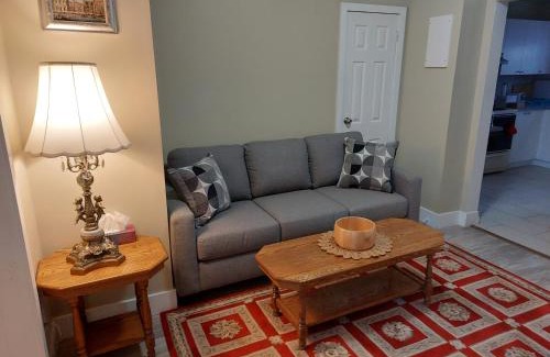 Longueuil Apartment | Appartement Cartier