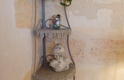 Bordeaux City Centre Apartment | Appartement central typiquement bordelais