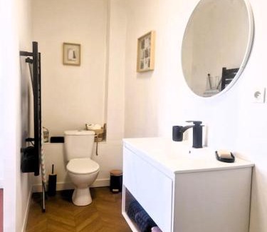 Centre Historique Apartment | Appartement Centre Ville Les Halles - Grands Buffets