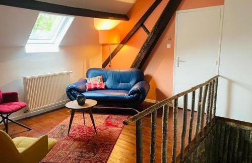 Orgnac-sur-Vezere Apartment | Appartement charmant Orgnac-sur-Vézère avec jardin et parking