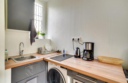 Louis Bertrand-Mirabeau-Semard Apartment | Appartement charmant entièrement équipé