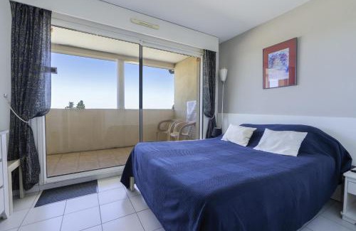 Le Grau-Du-Roi Apartment | Appartement clim piscine garage