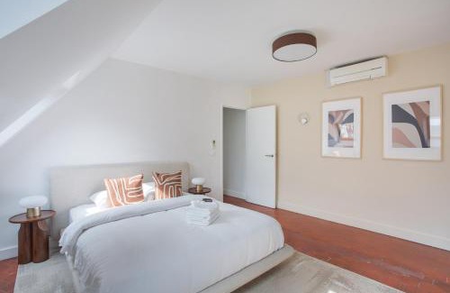 Champs-Elysees Apartment | Appartement climatisé 1BR Triangle d'Or