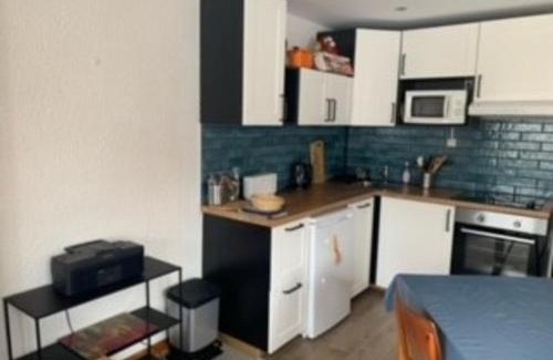 Val Claret Apartment | Appartement Confort · Grand 2 Pièces · Proche Pistes · Balcon Sud-Est · 6 Pers · Val Claret - FR-1-502-559
