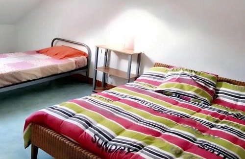 Mesnay Apartment | Appartement confortable à Mesnay - 70 m² - Balcon privé