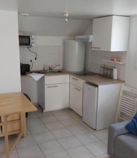 Etampes Apartment | Appartement confortable et fonctionnel - Rickhoss Home